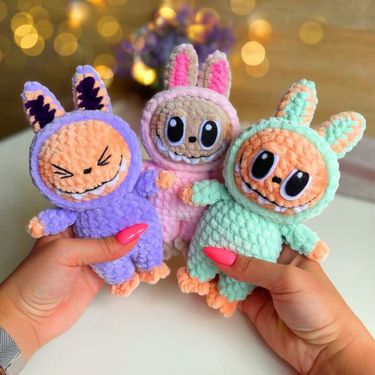 Labubu Crochet Pattern - CrochiCa